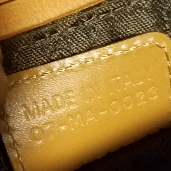 ❤️❤️NWOT DIOR Street Chic Wallet - Picture 4 of 5